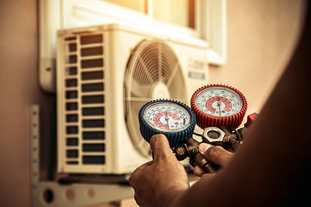 Professional Hvac Installation technician working in Amlin, OH